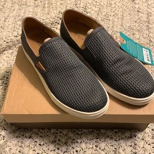 Olukai Pehuea Womens Size 8.5